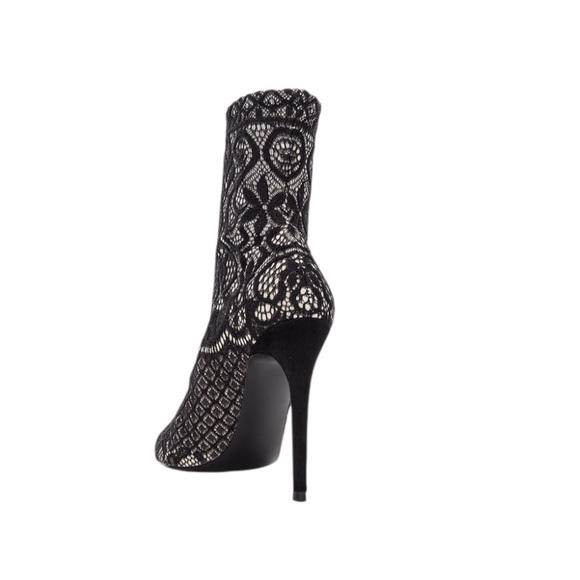 Steve Madden Revolve Lovely Dress Boots Black Lace Ankle Boots - Picture 5 of 7